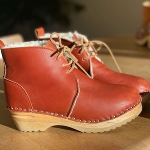 Troentorp Morris Shearling clog. Size 8